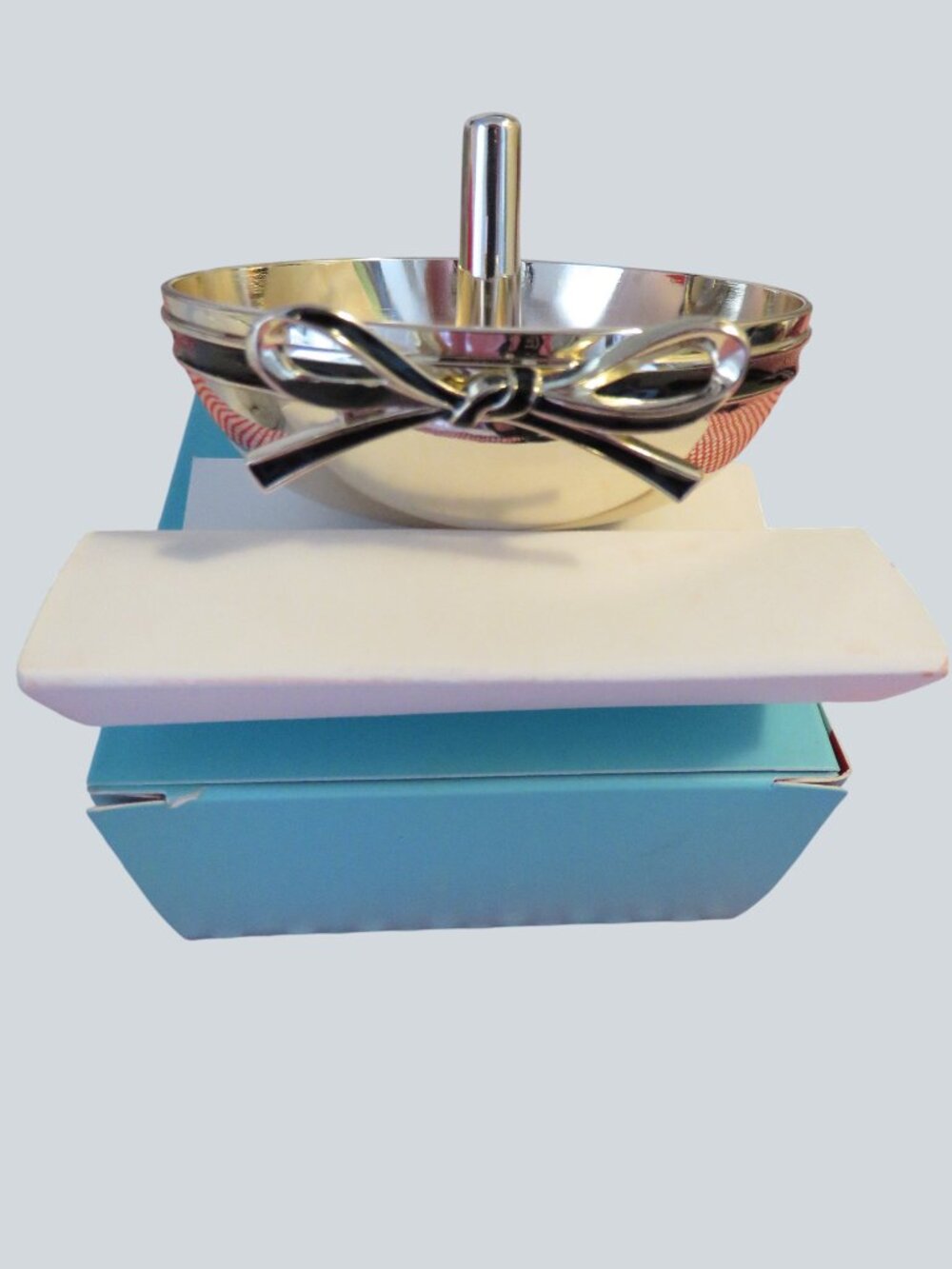 Kate Spade Vienna Lane Black Ring Holder Silverplate Bow Lenox NIB